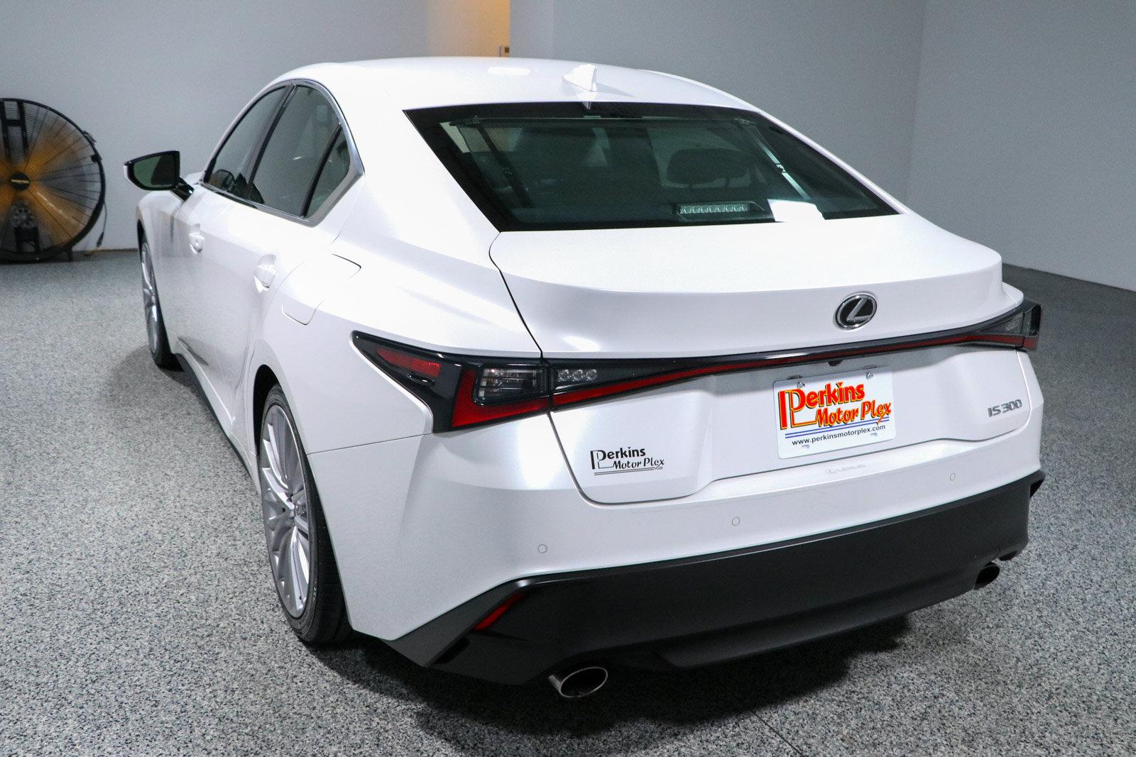 Used 2023 Lexus IS 300 w/ Premium Package RWD image 9