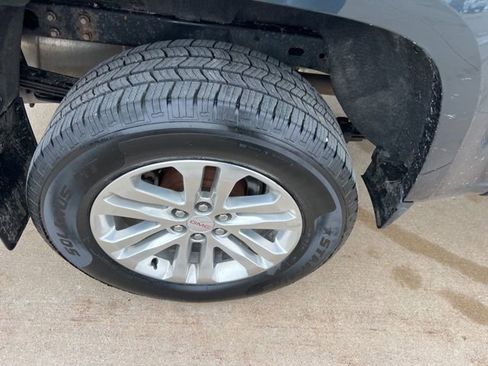 Used 2017 GMC Canyon SLT w/ Driver Alert Package image 30