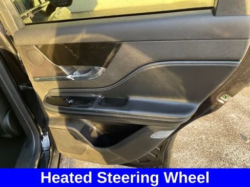 Used 2024 Lincoln Corsair Reserve w/ Equipment Group 201A image 33