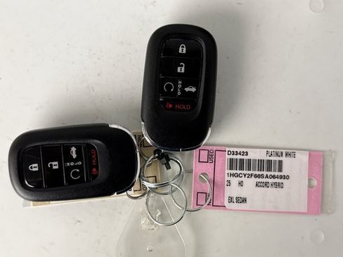 Used 2025 Honda Accord EX-L image 10