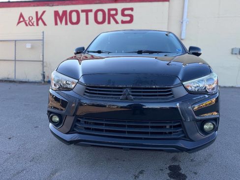 Used 2017 Mitsubishi Outlander Sport LE image 3