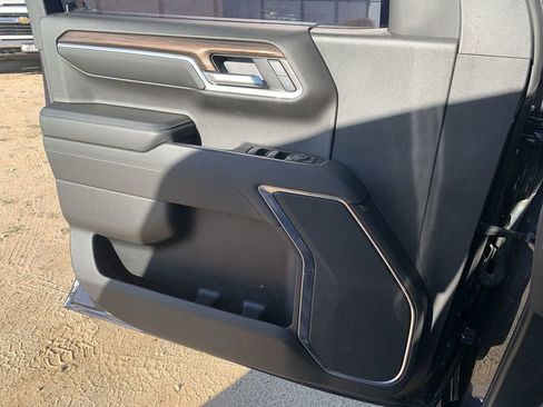 Certified 2024 Chevrolet Silverado 1500 LT Trail Boss image 21