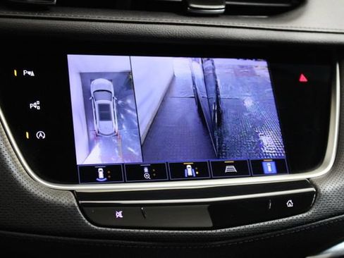 Certified 2022 Cadillac XT5 Sportv w/ LPO, ONYX Package AWD/4WD image 24