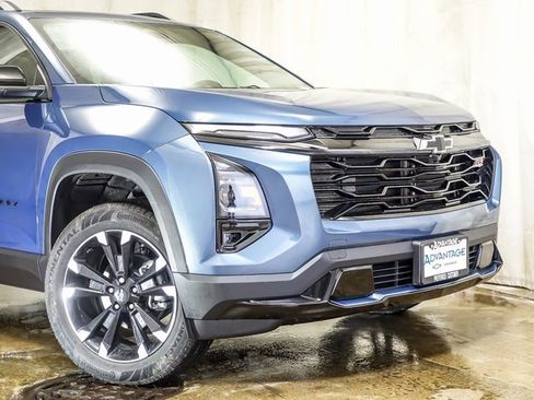 New 2026 Chevrolet Equinox RS image 3