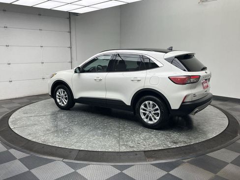 Used 2020 Ford Escape SE AWD/4WD image 2