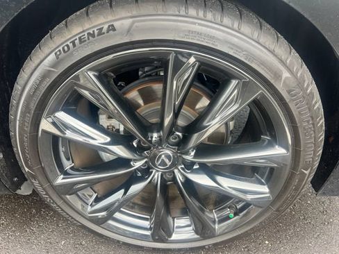 Used 2023 Lexus IS 350 F Sport RWD image 5