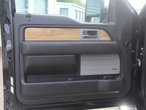 Used 2011 Ford F150 Lariat w/ Lariat Plus Pkg AWD/4WD image 17