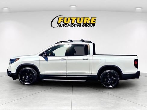 Used 2023 Honda Ridgeline Black Edition image 7