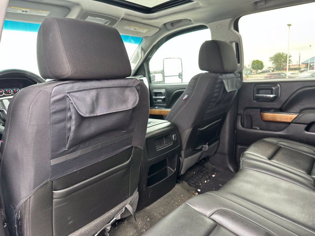 Used 2017 Chevrolet Silverado 1500 LTZ w/ LTZ Plus Package AWD/4WD image 19