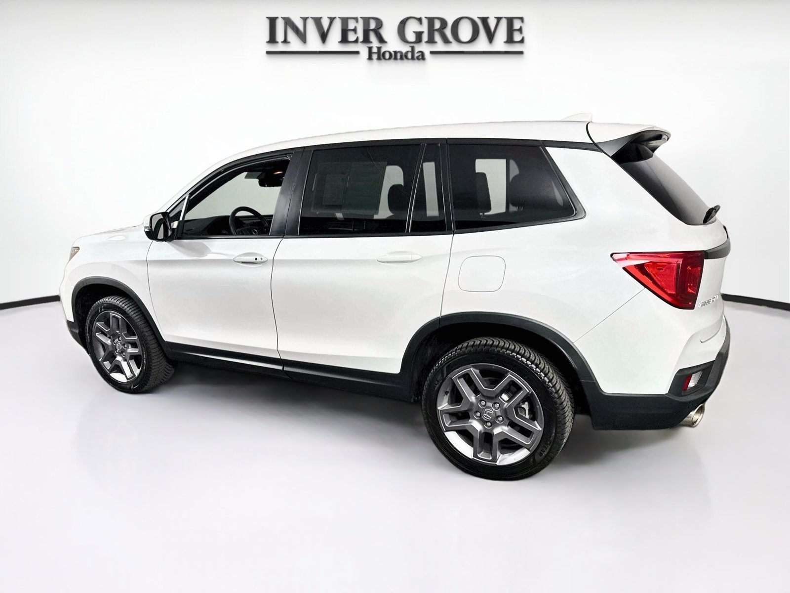 Used 2023 Honda Passport EX-L image 7