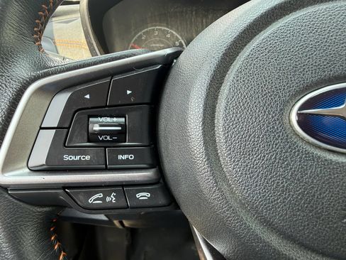 Used 2023 Subaru Crosstrek 2.0i Premium AWD/4WD image 21