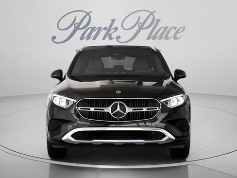 Used 2026 Mercedes-Benz GLC 300 image 36
