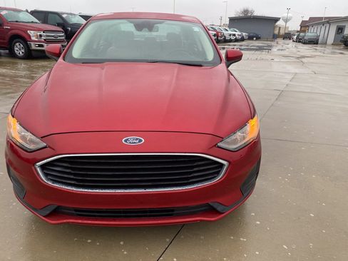 Used 2020 Ford Fusion S FWD image 2