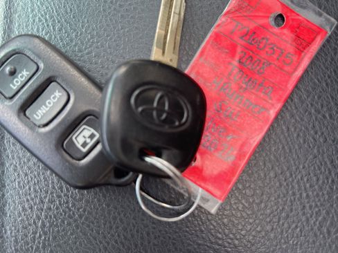 Used 2008 Toyota 4Runner Sport AWD/4WD image 23