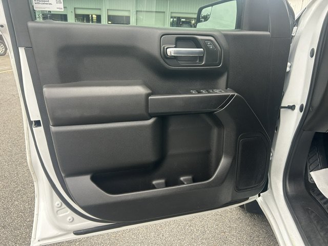 Used 2022 Chevrolet Silverado 1500 Custom AWD/4WD image 17