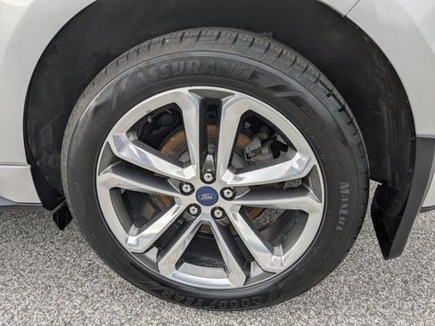 Used 2018 Ford Edge Sport w/ Equipment Group 401A AWD/4WD image 19