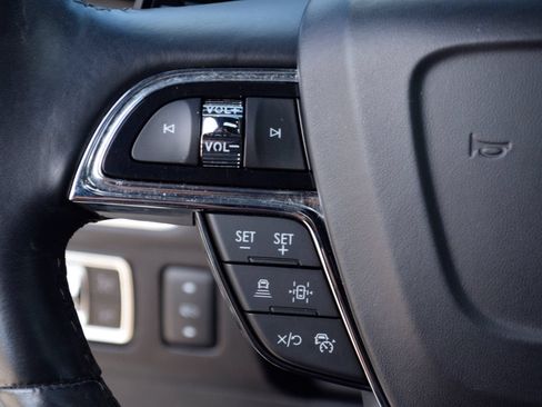 Used 2023 Lincoln Navigator Reserve RWD image 8
