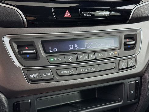 Used 2023 Honda Passport EX-L image 23