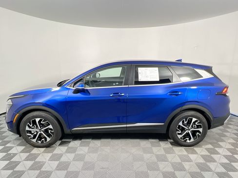 Certified 2025 Kia Sportage EX image 6