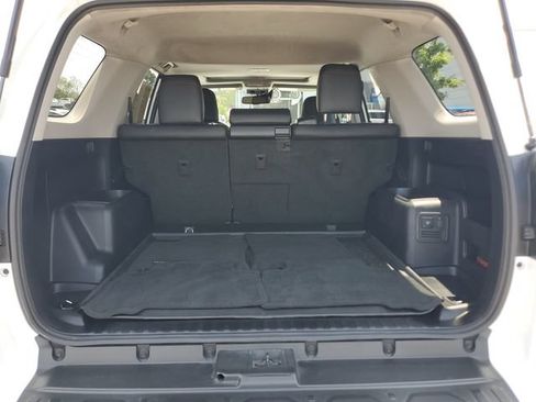 Used 2023 Toyota 4Runner TRD Off-Road Premium w/ Moonroof Package AWD/4WD image 10