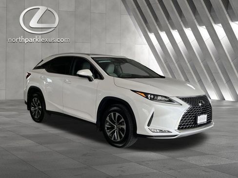 Certified 2022 Lexus RX 350 FWD w/ Premium Package image 5