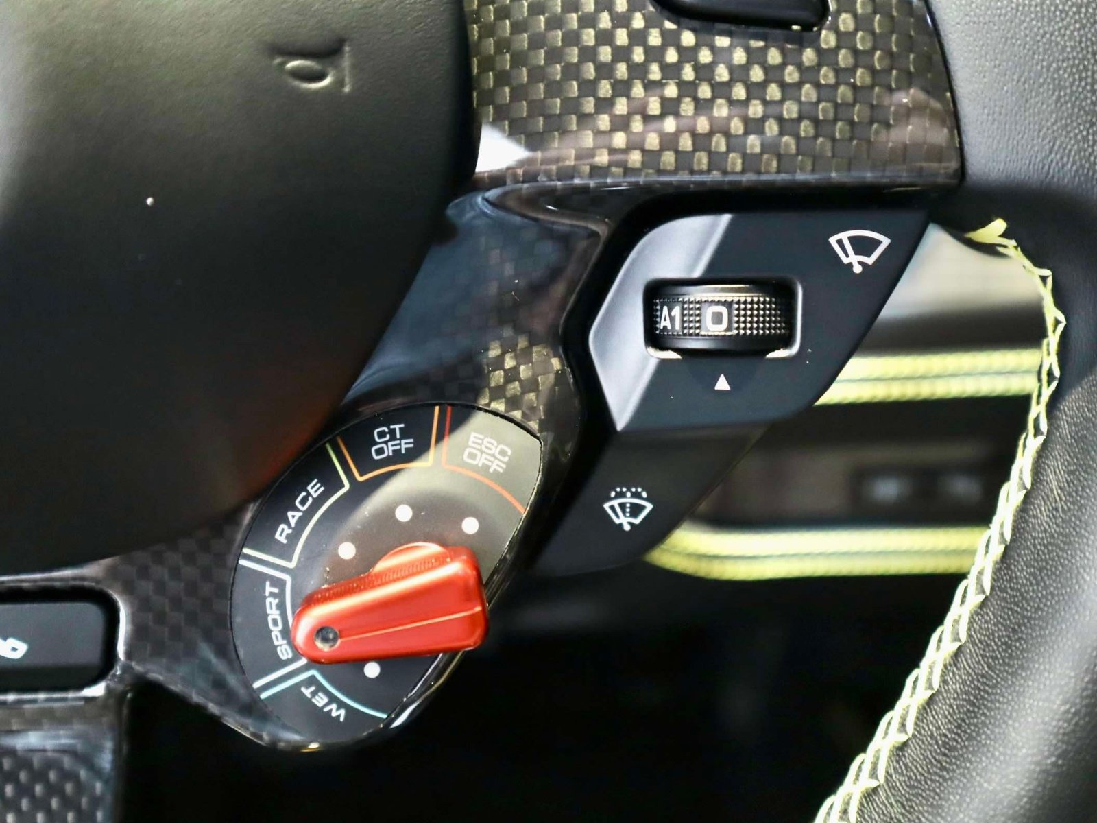 Certified 2022 Ferrari F8 Tributo RWD image 31