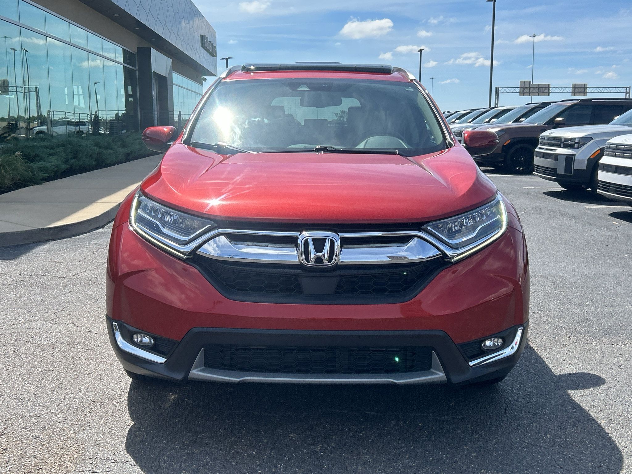 Used 2017 Honda CR-V Touring image 2