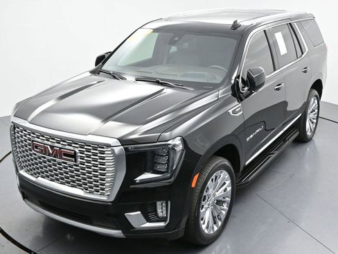Used 2021 GMC Yukon Denali image 41