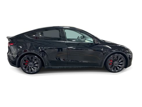 Certified 2023 Tesla Model Y Performance AWD/4WD image 7