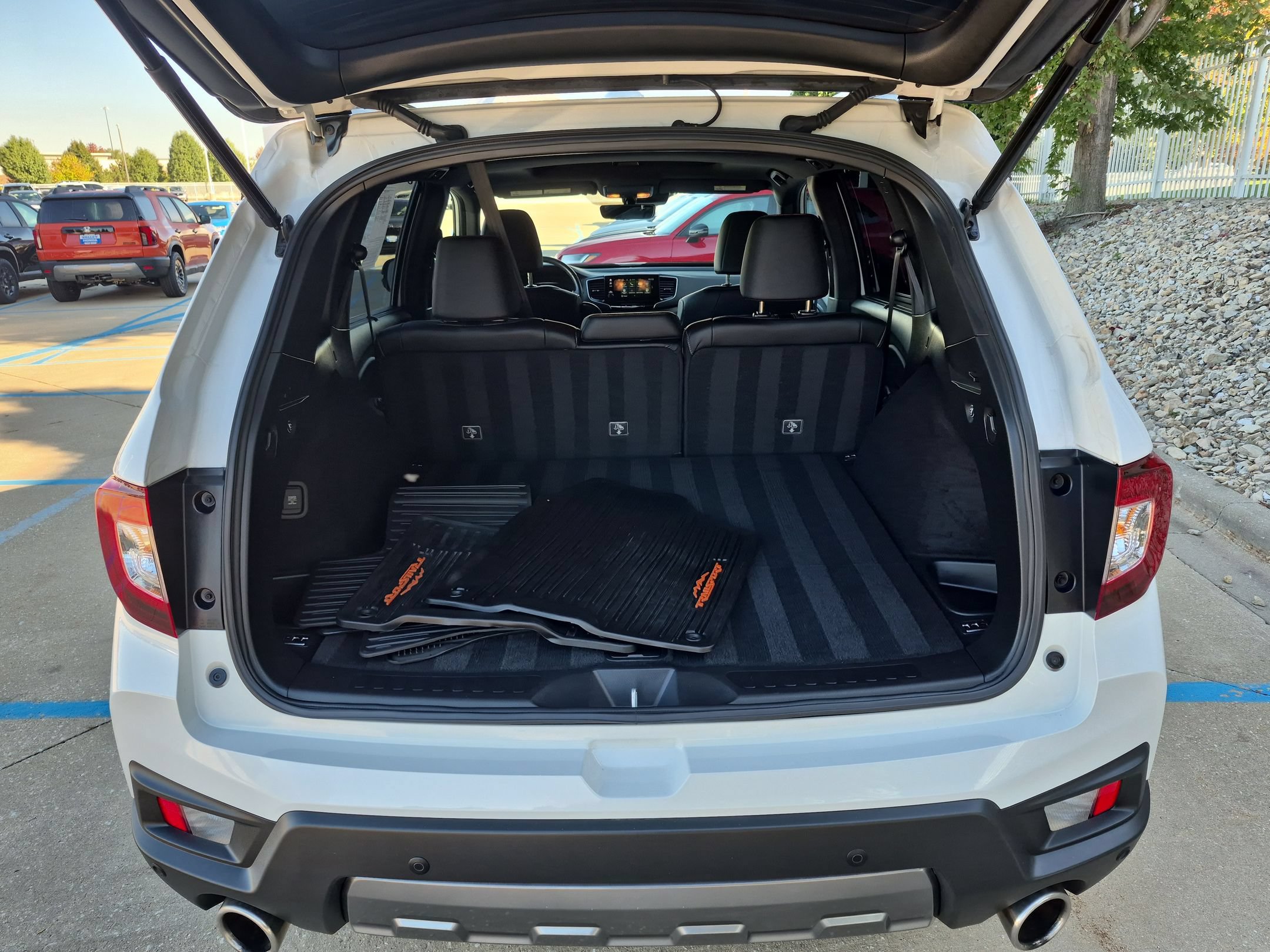 Certified 2023 Honda Passport TrailSport image 27