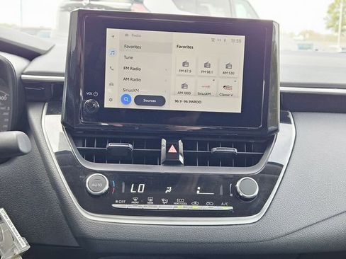 Used 2024 Toyota Corolla LE FWD image 22