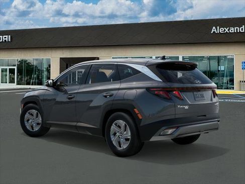 New 2026 Hyundai Tucson Blue SE AWD/4WD image 5