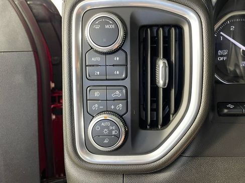 Used 2020 GMC Sierra 1500 Denali w/ Denali Ultimate Package AWD/4WD image 13