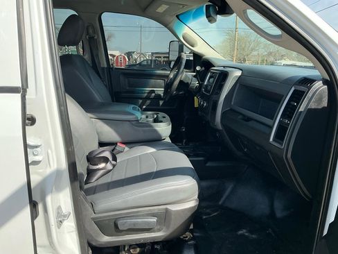 Used 2018 RAM 2500 Tradesman AWD/4WD image 14