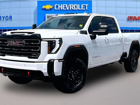 New 2026 GMC Sierra 2500 AT4 w/ Technology Package AWD/4WD image 2