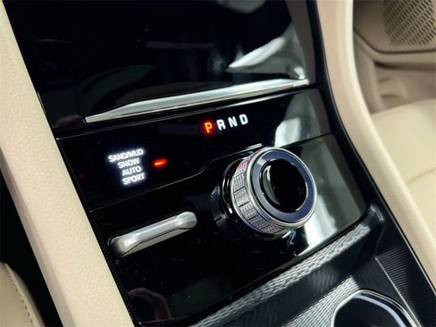 New 2025 Jeep Grand Cherokee L Limited w/ Luxury Tech Group II image 20