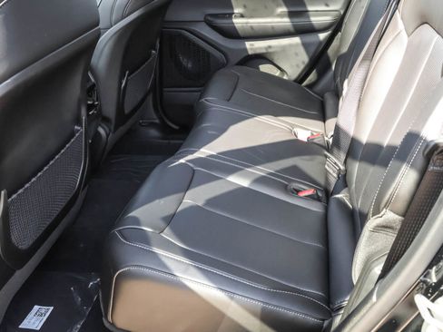 New 2025 Jeep Grand Cherokee Limited w/ Black Appearance Package image 14