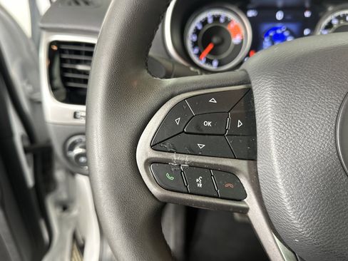 Used 2022 Jeep Cherokee Limited image 28