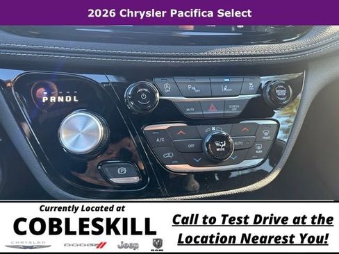 New 2026 Chrysler Pacifica Select FWD image 24