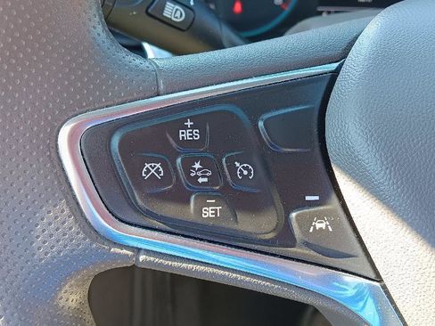 Used 2020 Chevrolet Malibu LT image 16