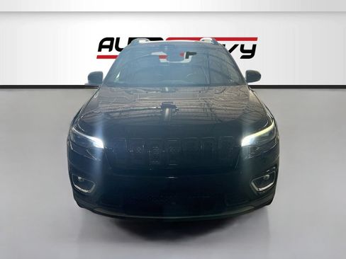 Used 2022 Jeep Cherokee Latitude AWD/4WD image 2