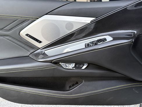 Used 2023 Chevrolet Corvette Z06 w/ Z07 Performance Package image 38