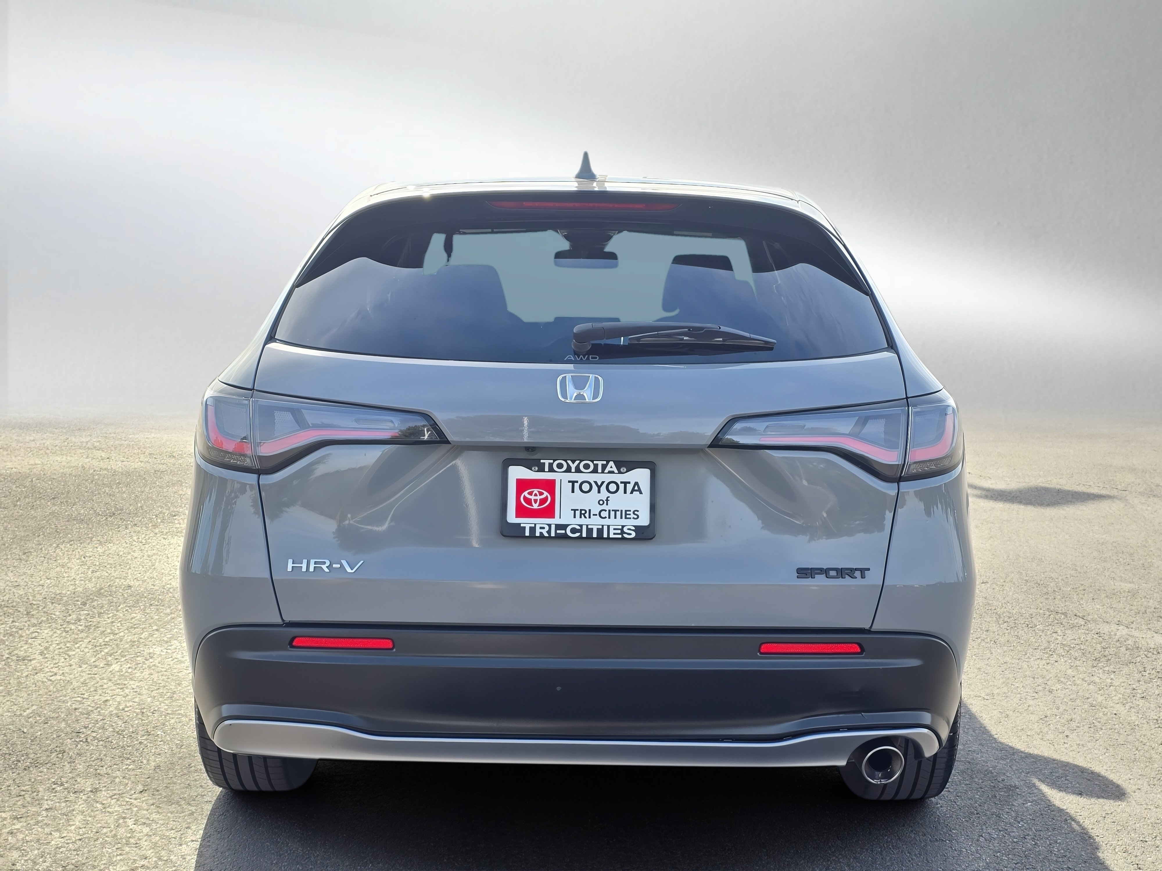 Used 2025 Honda HR-V Sport image 4