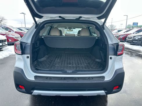 Certified 2023 Subaru Outback Limited image 36