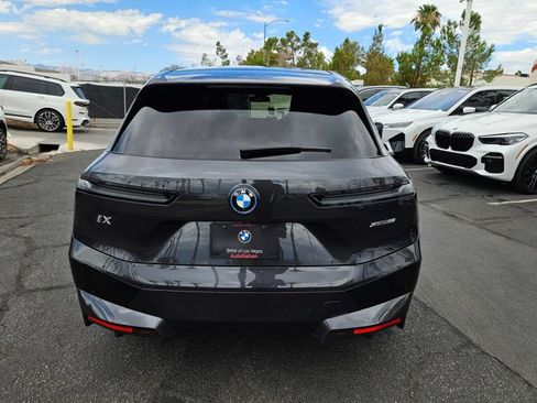 Used 2024 BMW iX xDrive50 w/ Sport Package AWD/4WD image 7
