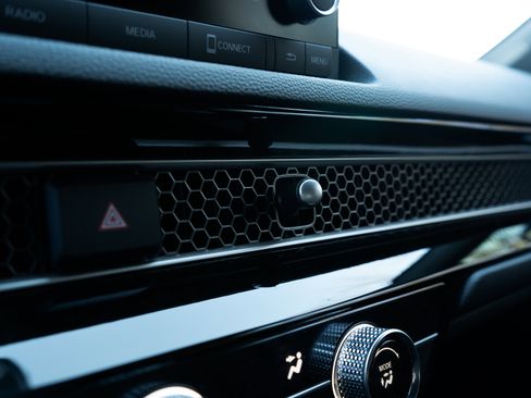 Certified 2025 Honda Civic Sport image 32