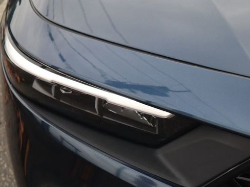 Used 2023 Honda Accord EX image 12