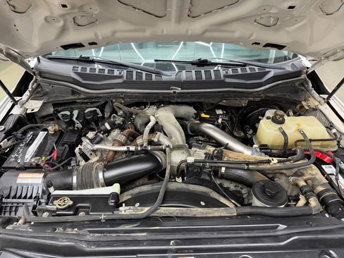 Used 2022 Ford F250 XL w/ Power Equipment Group AWD/4WD image 7