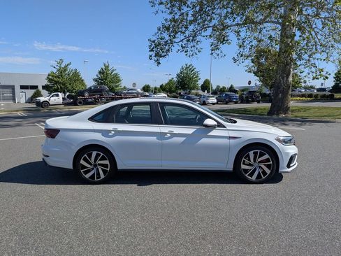 Used 2020 Volkswagen Jetta GLI Autobahn FWD image 8