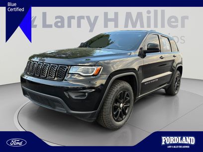Used 2021 Jeep Grand Cherokee Laredo